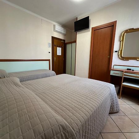 Hotel Svizzera อาร์มา ดิ ตัจจา ภายนอก รูปภาพ