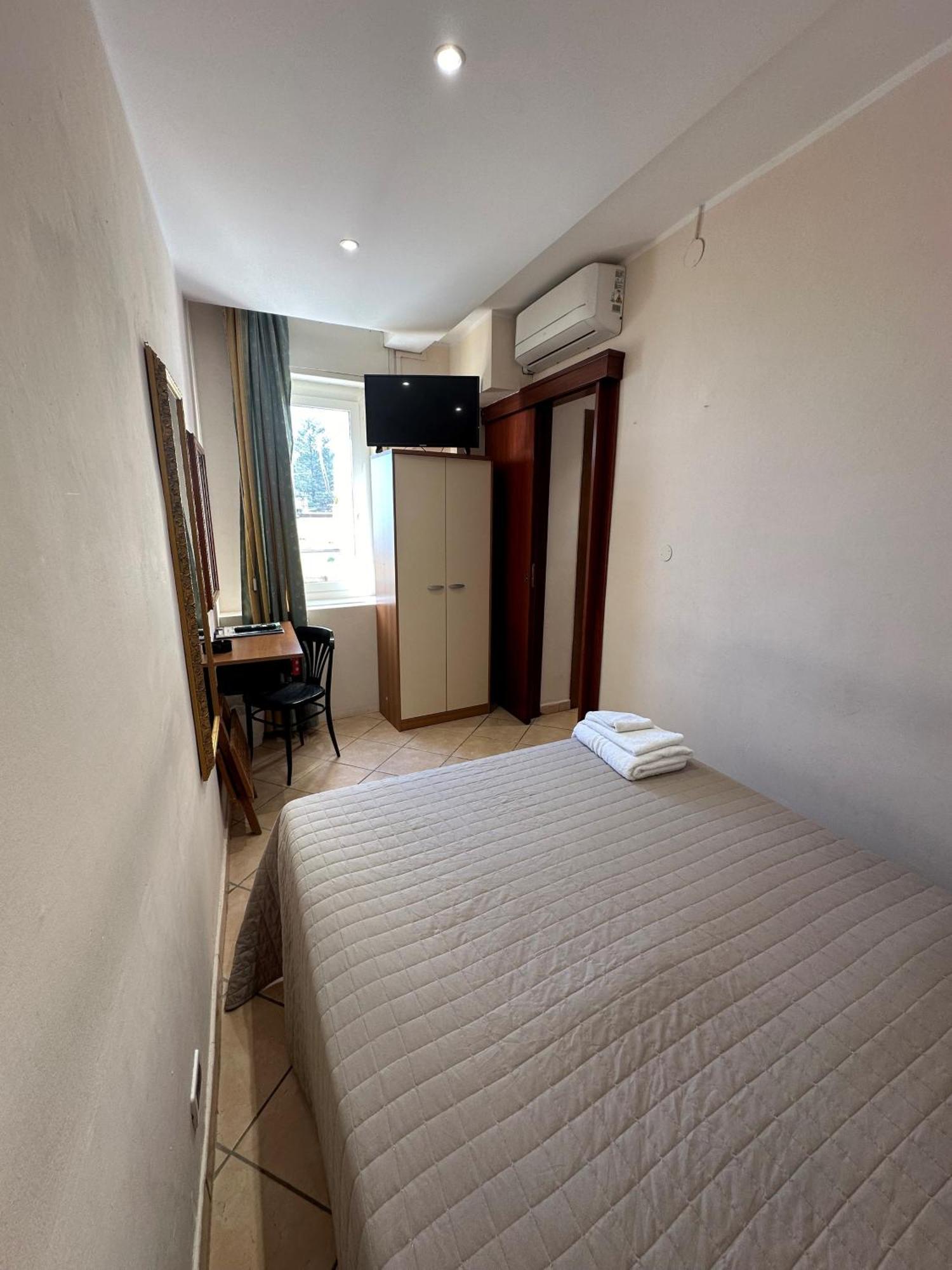 Hotel Svizzera อาร์มา ดิ ตัจจา ภายนอก รูปภาพ