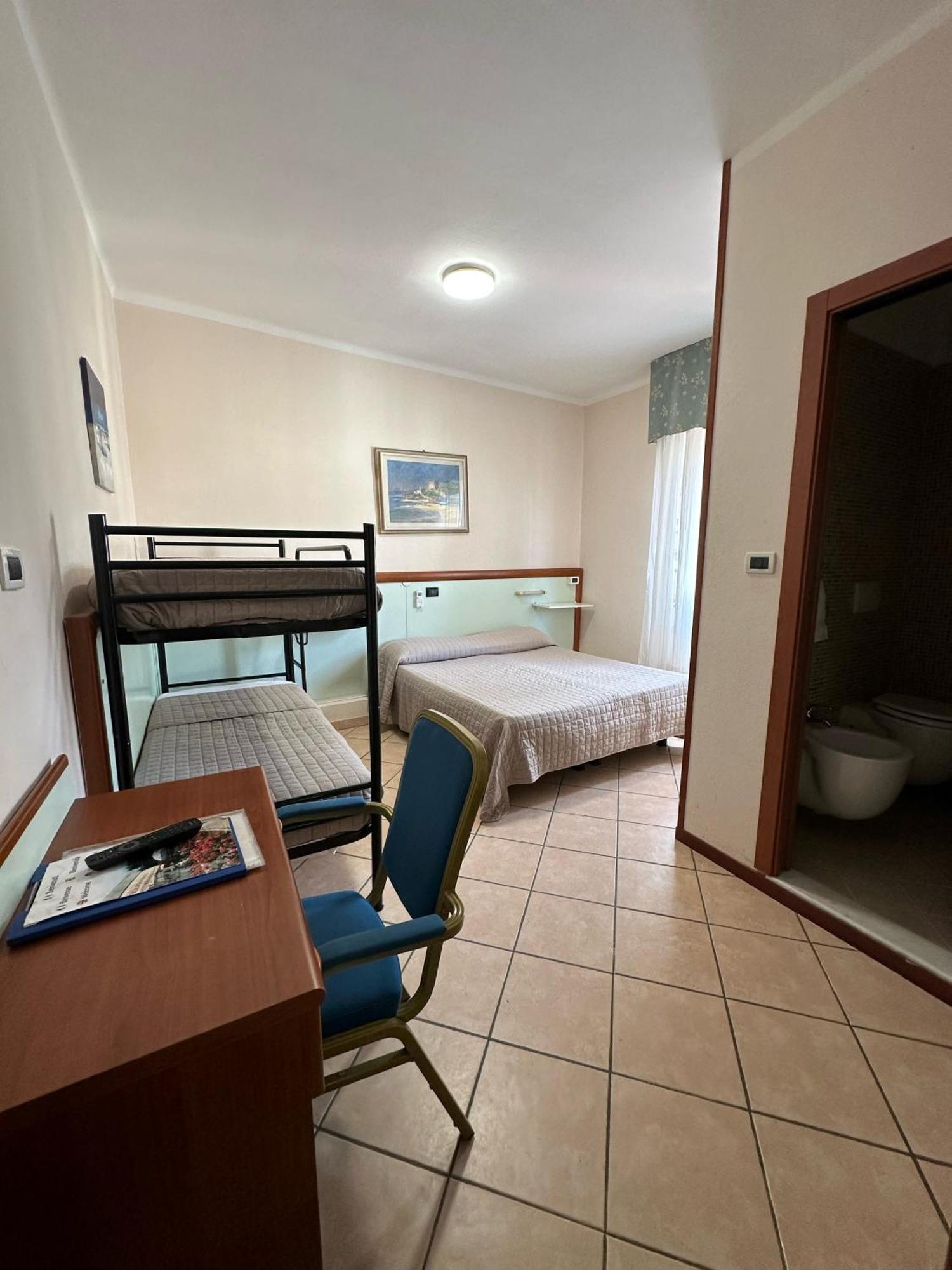 Hotel Svizzera อาร์มา ดิ ตัจจา ภายนอก รูปภาพ